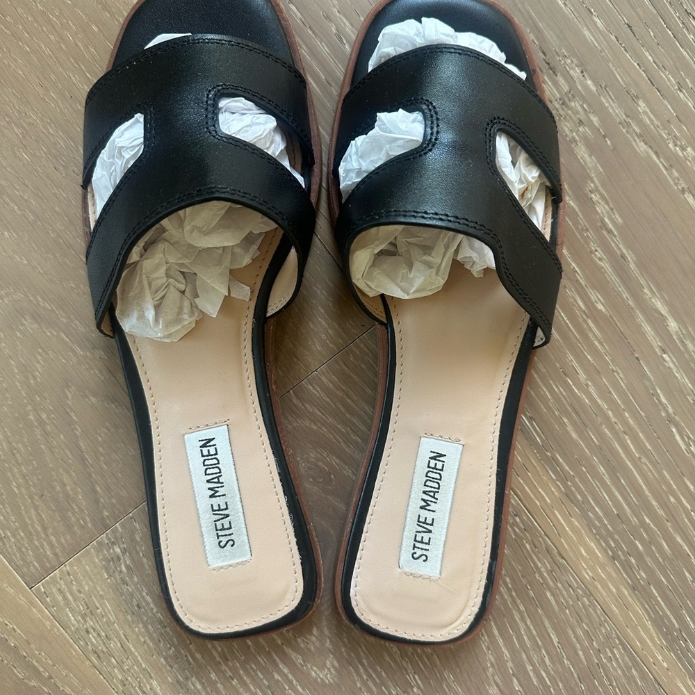 Steve Madden Black Leather Cutout Slide Sandals